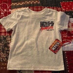 NWT KISS Kids White and Red Graphic Tee